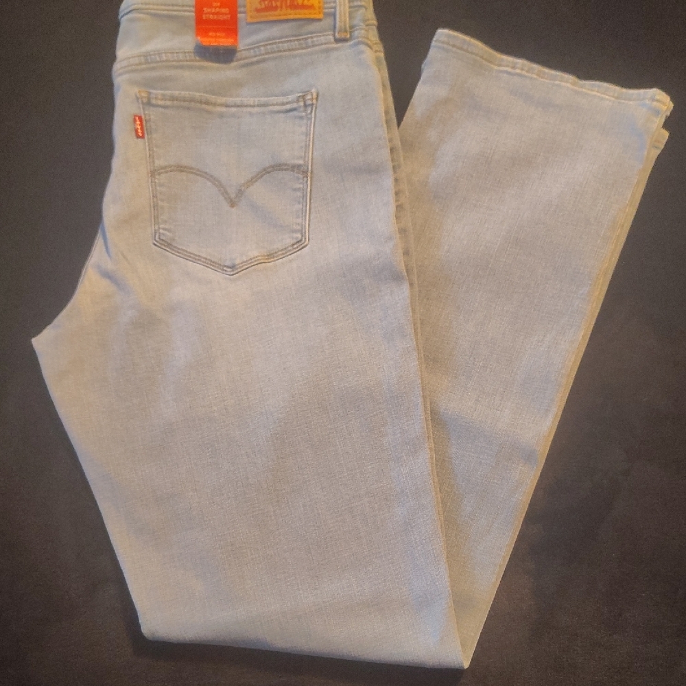 Levi's Women's Straight Leg Jeans in Light Blue